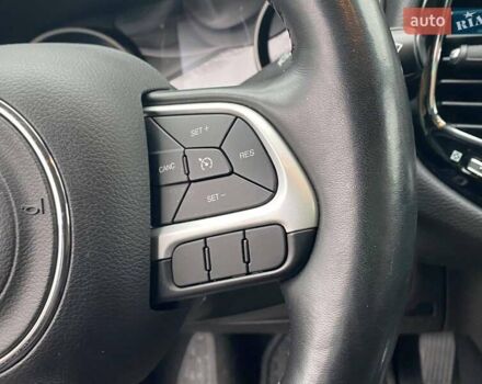 Серый Джип Компас, объемом двигателя 2.36 л и пробегом 201 тыс. км за 15499 $, фото 44 на Automoto.ua