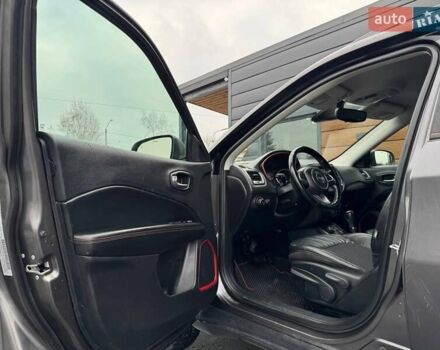 Сірий Джип Compass, об'ємом двигуна 2.36 л та пробігом 199 тис. км за 13900 $, фото 17 на Automoto.ua