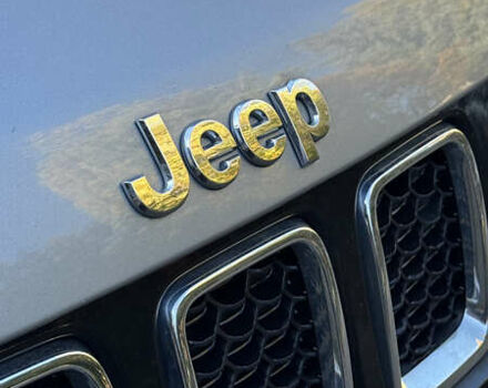 Сірий Джип Compass, об'ємом двигуна 2.4 л та пробігом 194 тис. км за 14300 $, фото 18 на Automoto.ua