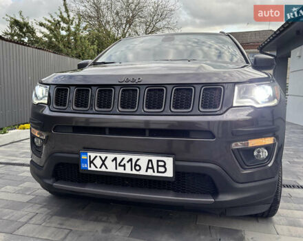 Серый Джип Компас, объемом двигателя 2.36 л и пробегом 20 тыс. км за 18000 $, фото 2 на Automoto.ua