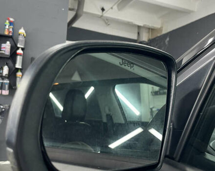 Сірий Джип Compass, об'ємом двигуна 2.4 л та пробігом 104 тис. км за 17900 $, фото 4 на Automoto.ua