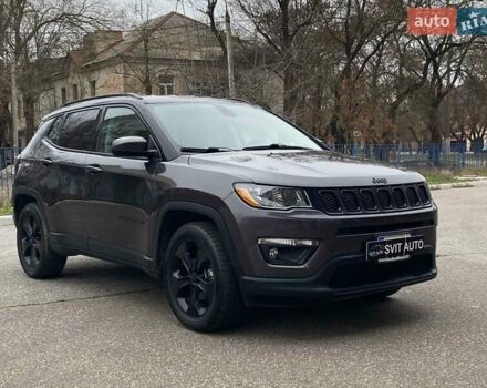 Серый Джип Компас, объемом двигателя 2.36 л и пробегом 201 тыс. км за 15499 $, фото 2 на Automoto.ua