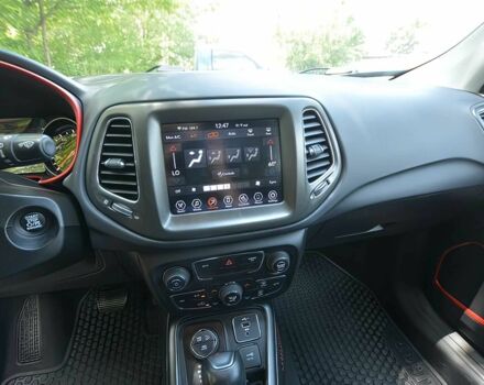 Сірий Джип Compass, об'ємом двигуна 2.4 л та пробігом 59 тис. км за 11500 $, фото 11 на Automoto.ua