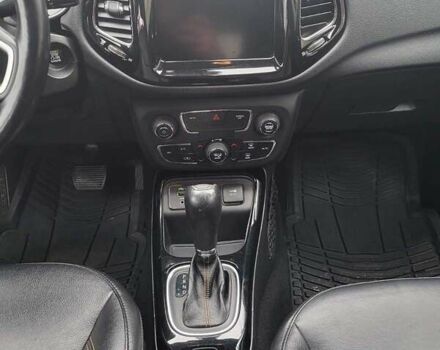 Серый Джип Компас, объемом двигателя 2.36 л и пробегом 130 тыс. км за 15500 $, фото 6 на Automoto.ua