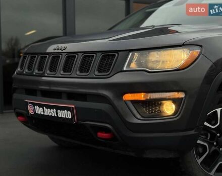 Сірий Джип Compass, об'ємом двигуна 2.36 л та пробігом 199 тис. км за 13900 $, фото 1 на Automoto.ua