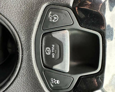 Серый Джип Компас, объемом двигателя 2.4 л и пробегом 110 тыс. км за 16900 $, фото 31 на Automoto.ua