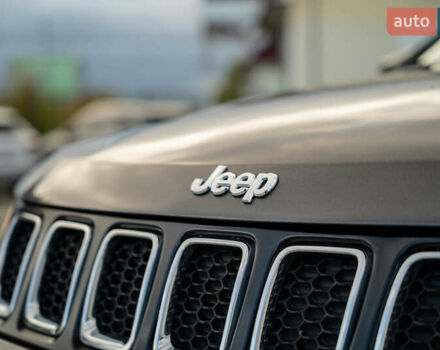 Серый Джип Компас, объемом двигателя 2.36 л и пробегом 108 тыс. км за 17900 $, фото 7 на Automoto.ua