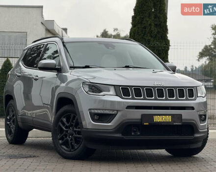 Серый Джип Компас, объемом двигателя 2.4 л и пробегом 130 тыс. км за 16950 $, фото 3 на Automoto.ua