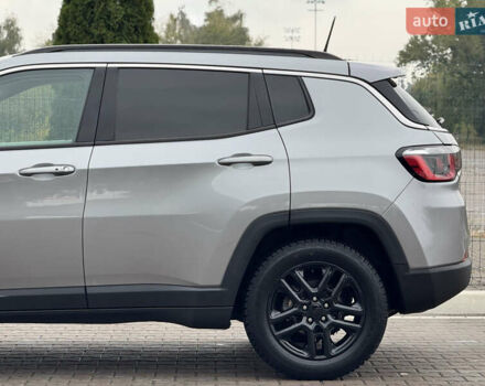 Серый Джип Компас, объемом двигателя 2.4 л и пробегом 130 тыс. км за 16950 $, фото 20 на Automoto.ua