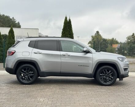 Сірий Джип Compass, об'ємом двигуна 2.4 л та пробігом 130 тис. км за 17350 $, фото 6 на Automoto.ua