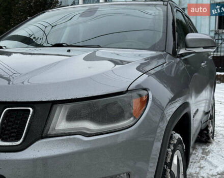 Сірий Джип Compass, об'ємом двигуна 2.4 л та пробігом 49 тис. км за 17990 $, фото 2 на Automoto.ua