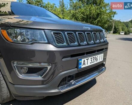 Серый Джип Компас, объемом двигателя 2.36 л и пробегом 123 тыс. км за 18750 $, фото 2 на Automoto.ua