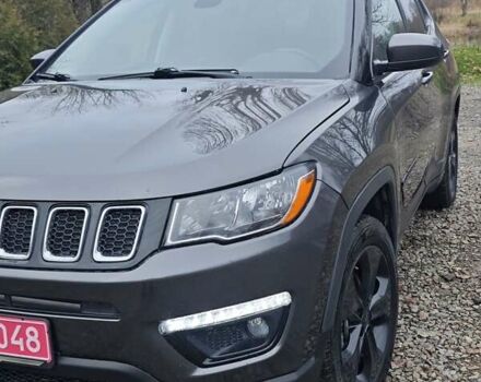 Серый Джип Компас, объемом двигателя 2.36 л и пробегом 124 тыс. км за 15755 $, фото 2 на Automoto.ua