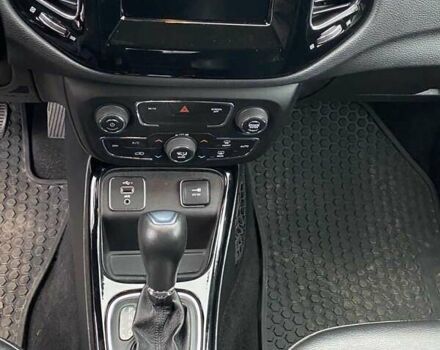 Серый Джип Компас, объемом двигателя 2.36 л и пробегом 201 тыс. км за 15499 $, фото 45 на Automoto.ua