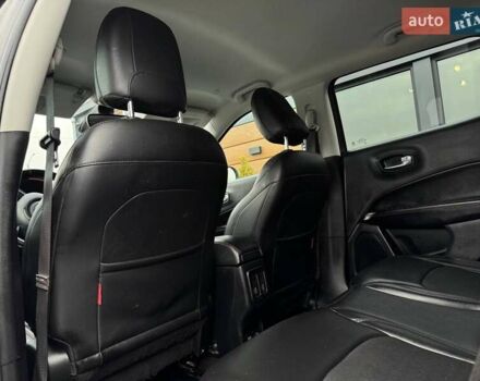 Сірий Джип Compass, об'ємом двигуна 2.36 л та пробігом 199 тис. км за 13900 $, фото 42 на Automoto.ua