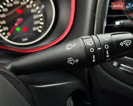 Сірий Джип Compass, об'ємом двигуна 2.36 л та пробігом 199 тис. км за 13900 $, фото 30 на Automoto.ua