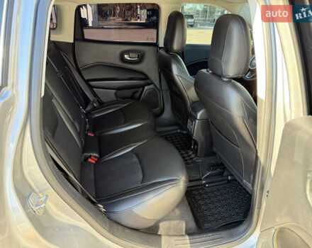 Сірий Джип Compass, об'ємом двигуна 2.4 л та пробігом 128 тис. км за 16900 $, фото 37 на Automoto.ua