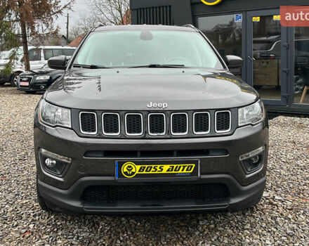 Серый Джип Компас, объемом двигателя 2.4 л и пробегом 111 тыс. км за 18999 $, фото 1 на Automoto.ua