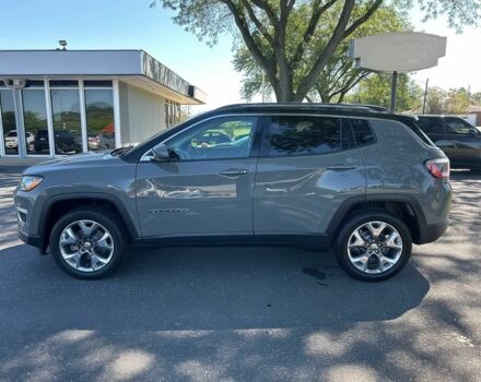 Джип Компас 2021 в Киеве на Automoto.ua Серый Джип Компас, объемом двигателя 2.4 л и пробегом 15 тыс. км за 10600 $, фото 3 на Automoto.ua