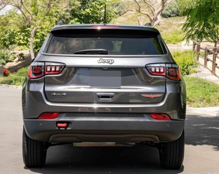 Серый Джип Компас, объемом двигателя 2.4 л и пробегом 14 тыс. км за 5400 $, фото 5 на Automoto.ua