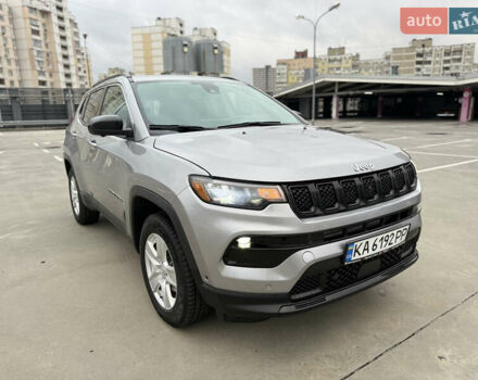 Сірий Джип Compass, об'ємом двигуна 2.36 л та пробігом 73 тис. км за 21900 $, фото 2 на Automoto.ua