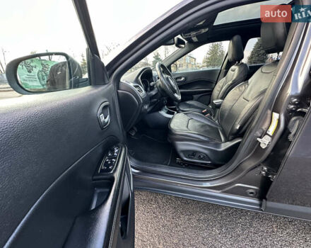 Сірий Джип Compass, об'ємом двигуна 2.4 л та пробігом 152 тис. км за 14700 $, фото 22 на Automoto.ua