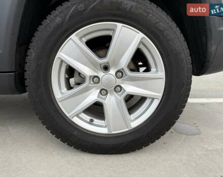 Сірий Джип Compass, об'ємом двигуна 2.36 л та пробігом 73 тис. км за 21900 $, фото 25 на Automoto.ua