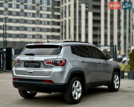 Сірий Джип Compass, об'ємом двигуна 2.4 л та пробігом 128 тис. км за 17800 $, фото 15 на Automoto.ua