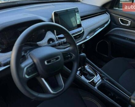 Сірий Джип Compass, об'ємом двигуна 2.36 л та пробігом 55 тис. км за 17900 $, фото 9 на Automoto.ua