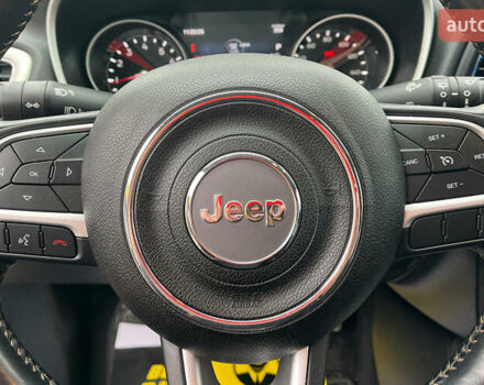 Сірий Джип Compass, об'ємом двигуна 2.4 л та пробігом 111 тис. км за 18999 $, фото 11 на Automoto.ua