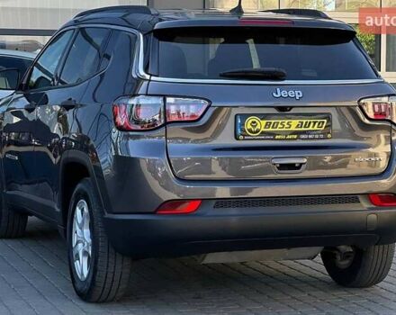 Сірий Джип Compass, об'ємом двигуна 2.36 л та пробігом 55 тис. км за 17900 $, фото 3 на Automoto.ua