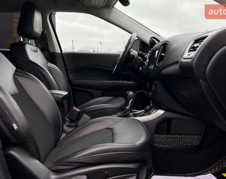 Сірий Джип Compass, об'ємом двигуна 2.4 л та пробігом 111 тис. км за 18999 $, фото 20 на Automoto.ua