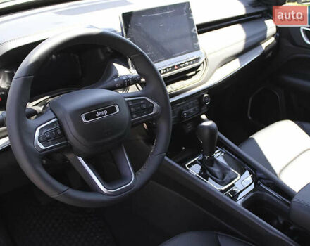 Серый Джип Компас, объемом двигателя 2.36 л и пробегом 46 тыс. км за 17400 $, фото 5 на Automoto.ua