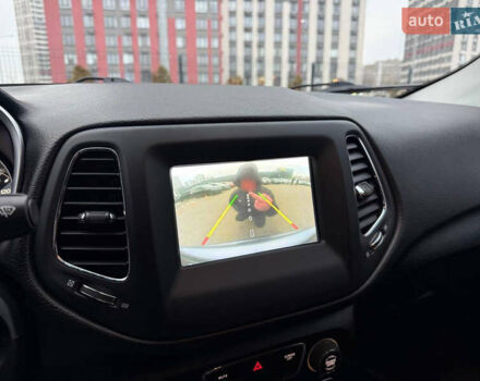 Сірий Джип Compass, об'ємом двигуна 2.4 л та пробігом 128 тис. км за 17800 $, фото 29 на Automoto.ua