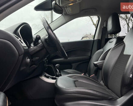 Серый Джип Компас, объемом двигателя 2.4 л и пробегом 111 тыс. км за 18999 $, фото 8 на Automoto.ua