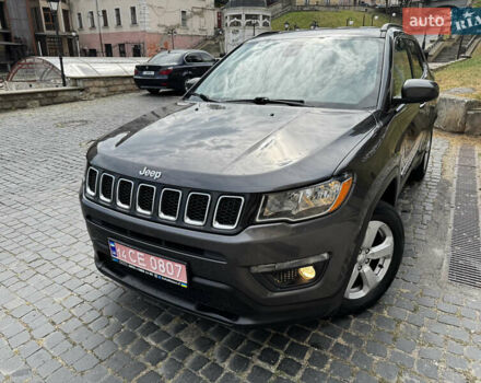 Серый Джип Компас, объемом двигателя 2.4 л и пробегом 180 тыс. км за 15500 $, фото 2 на Automoto.ua