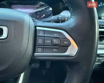 Джип Компас 2021 в Харькове на Automoto.ua Серый Джип Компас, объемом двигателя 2.36 л и пробегом 31 тыс. км за 19700 $, фото 14 на Automoto.ua