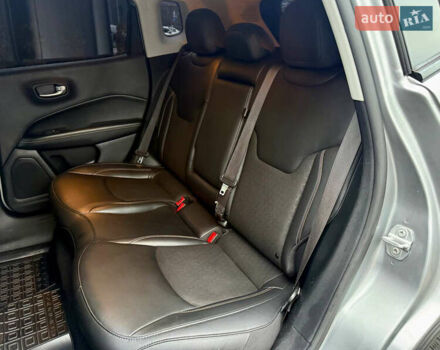 Сірий Джип Compass, об'ємом двигуна 2.4 л та пробігом 128 тис. км за 17800 $, фото 35 на Automoto.ua