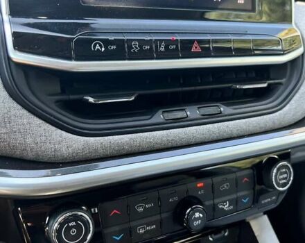 Сірий Джип Compass, об'ємом двигуна 2.36 л та пробігом 81 тис. км за 19800 $, фото 45 на Automoto.ua