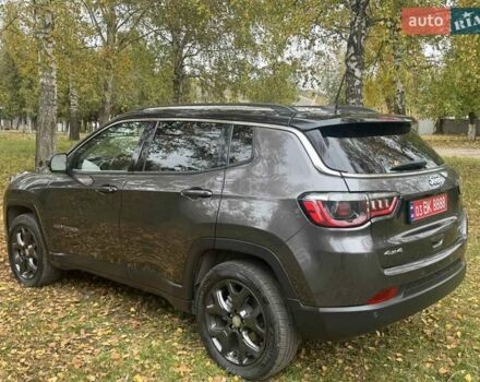 Сірий Джип Compass, об'ємом двигуна 2.4 л та пробігом 164 тис. км за 16900 $, фото 1 на Automoto.ua