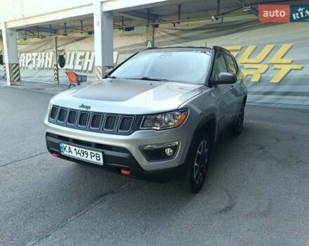 Джип Компас 2021 в Киеве на Automoto.ua Серый Джип Компас, объемом двигателя 2.36 л и пробегом 106 тыс. км за 19600 $, фото 6 на Automoto.ua