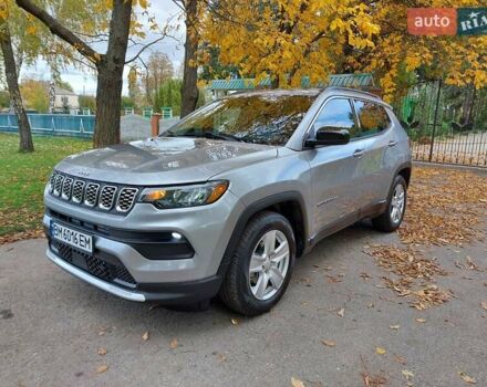 Джип Компас 2021 в Ромнах на Automoto.ua Серый Джип Компас, объемом двигателя 2.36 л и пробегом 74 тыс. км за 17600 $, фото 31 на Automoto.ua
