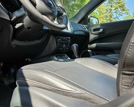 Сірий Джип Compass, об'ємом двигуна 2.4 л та пробігом 26 тис. км за 18200 $, фото 28 на Automoto.ua