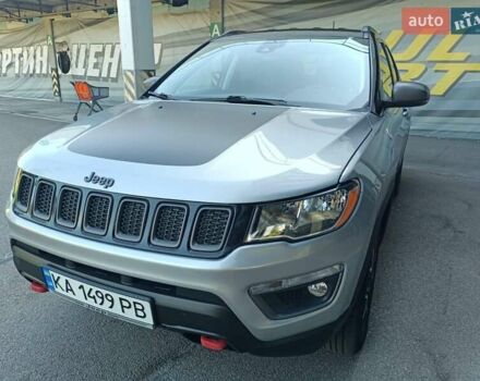 Джип Компас 2021 в Киеве на Automoto.ua Серый Джип Компас, объемом двигателя 2.36 л и пробегом 106 тыс. км за 19600 $, фото 8 на Automoto.ua