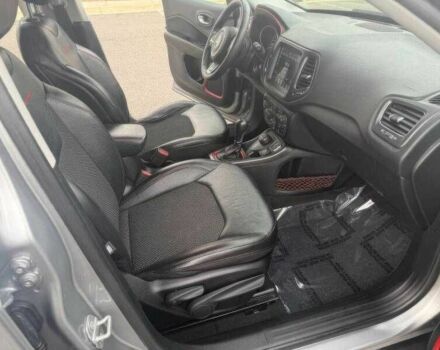 Сірий Джип Compass, об'ємом двигуна 2.4 л та пробігом 55 тис. км за 8500 $, фото 8 на Automoto.ua