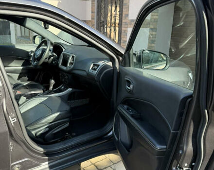 Сірий Джип Compass, об'ємом двигуна 2.4 л та пробігом 108 тис. км за 21274 $, фото 20 на Automoto.ua