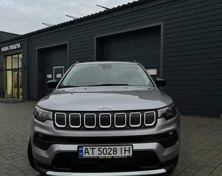 Серый Джип Компас, объемом двигателя 2.36 л и пробегом 48 тыс. км за 18500 $, фото 2 на Automoto.ua