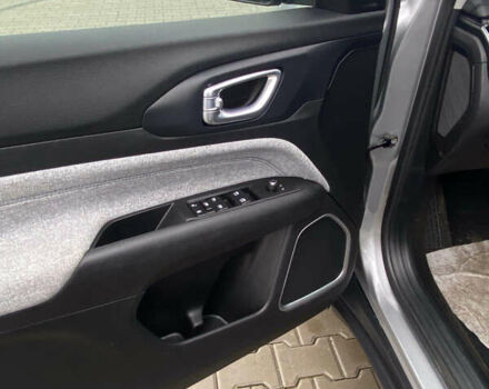 Серый Джип Компас, объемом двигателя 2.36 л и пробегом 25 тыс. км за 19200 $, фото 19 на Automoto.ua