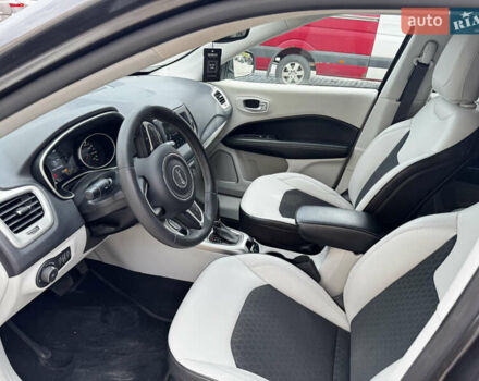 Серый Джип Компас, объемом двигателя 2.4 л и пробегом 180 тыс. км за 15500 $, фото 8 на Automoto.ua