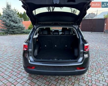 Джип Компас 2021 в Харькове на Automoto.ua Серый Джип Компас, объемом двигателя 2.36 л и пробегом 31 тыс. км за 19700 $, фото 7 на Automoto.ua